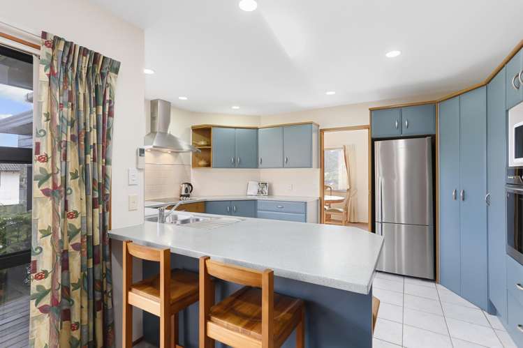 6b Woodfern Crescent Titirangi_6