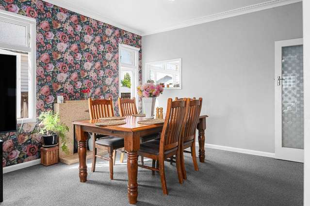 64 Galloway Street Hamilton East_4