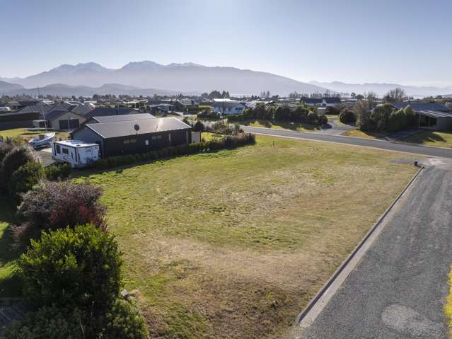 Great size with Mountain Views