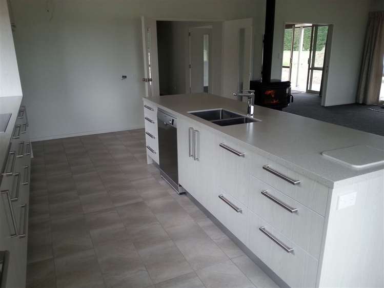 138 Knights Road Rolleston_4