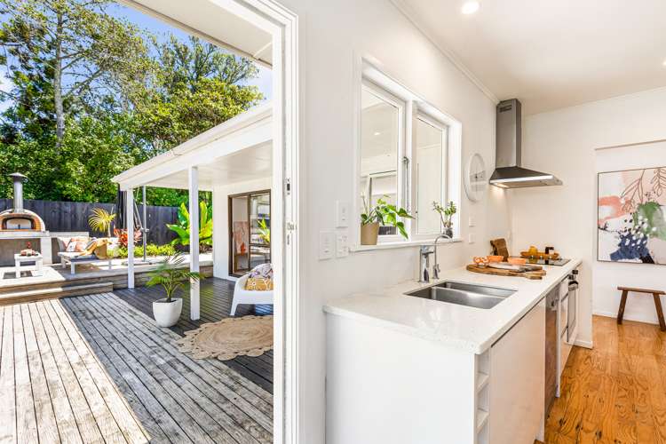 63 Stottholm Road Titirangi_9