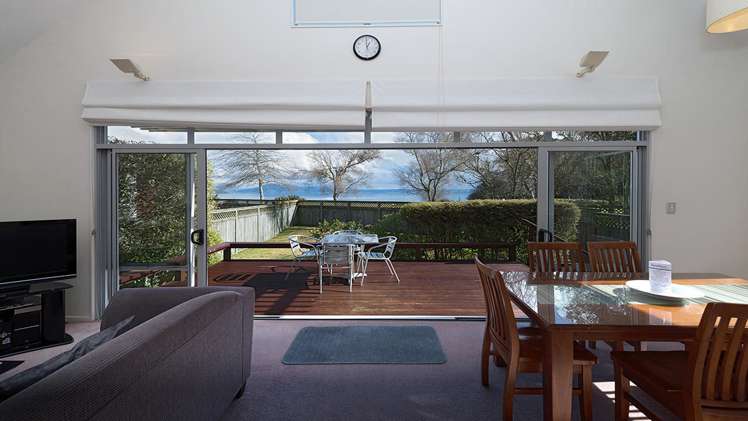 7/1420g Hamurana Road Mourea_5