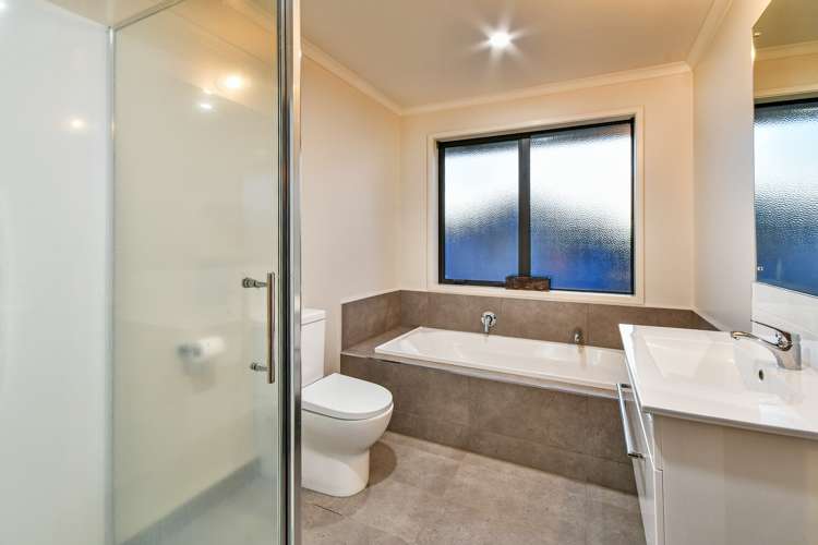 608b Massey Road Mangere_11