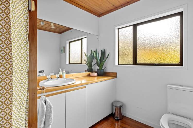 3 Leigh Road Leigh_12