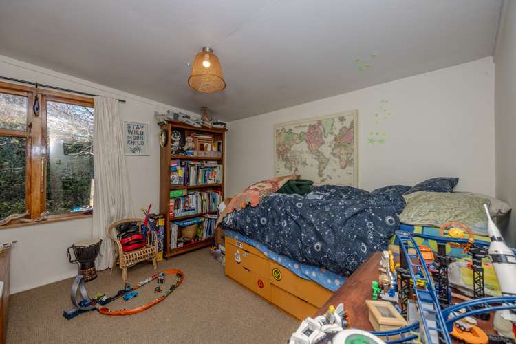 19 Dale Street Albert Town_9