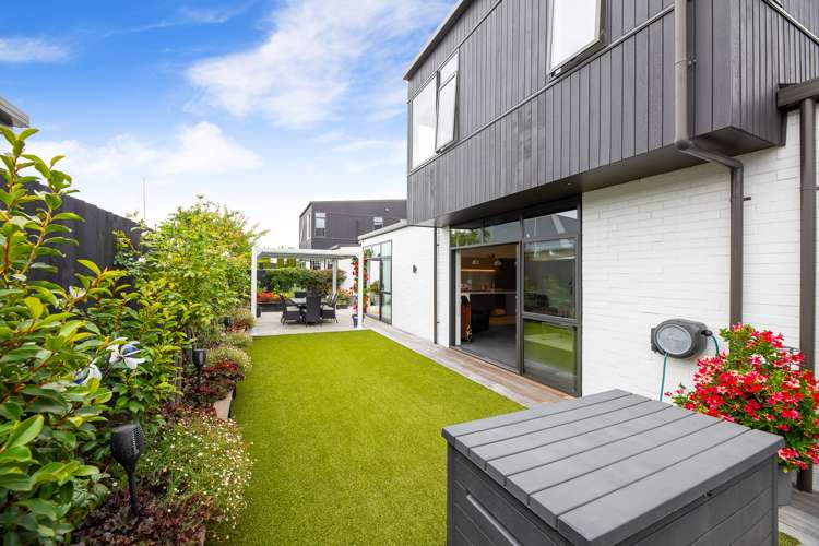 45 Blackmore Place Springlands_19