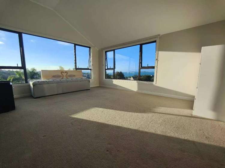 2 Mellons Bay Road 10679_9
