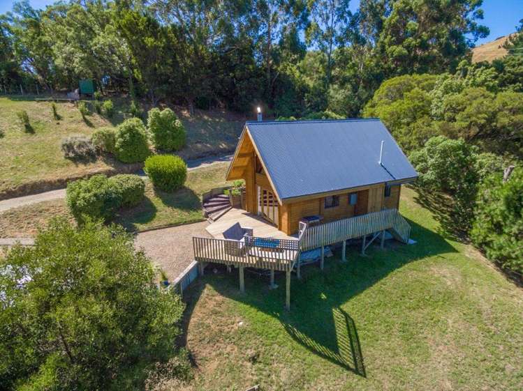 484 Marine Drive Charteris Bay_27