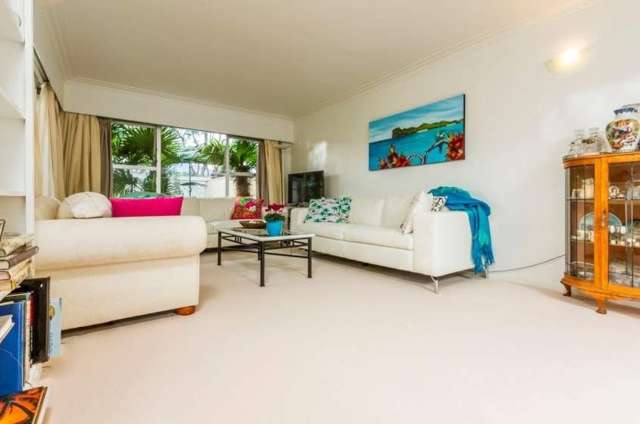 2/23 Burns Avenue Takapuna_1