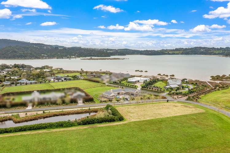 31 Sandpiper Avenue Point Wells_24