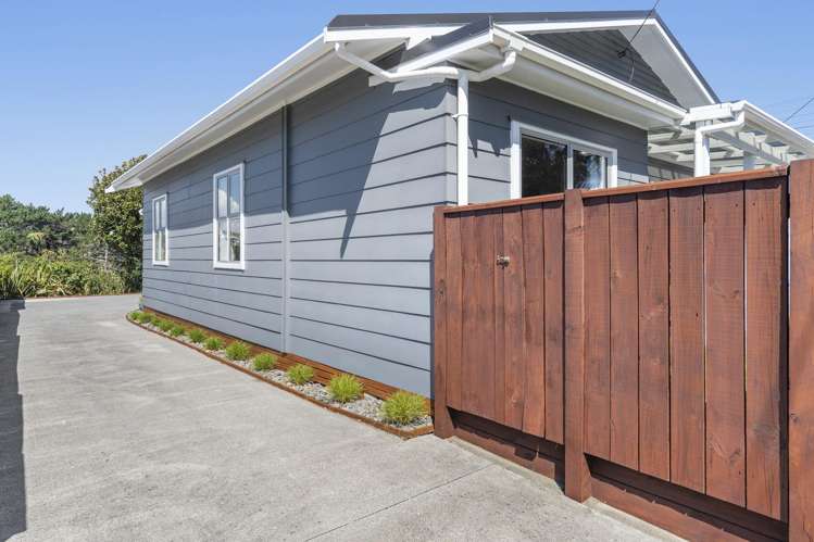 53 Ngamotu Road Moturoa_24