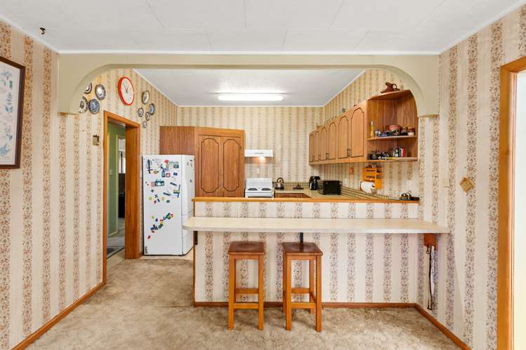 36 Rochfort Street Otane_6