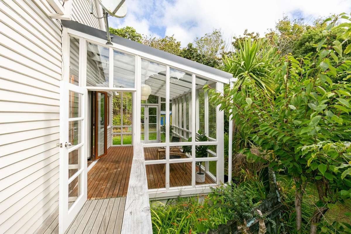 55 Makara Road_5