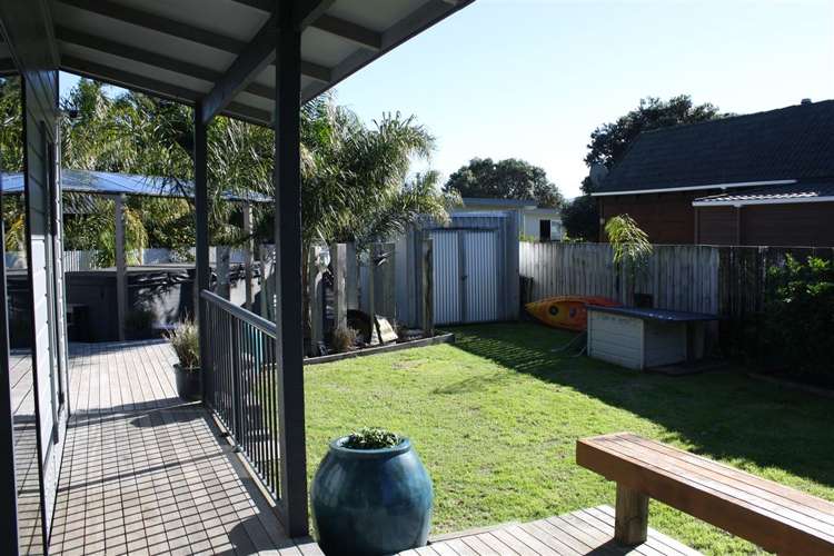 1235 Hikuai Settlement Road Pauanui_15