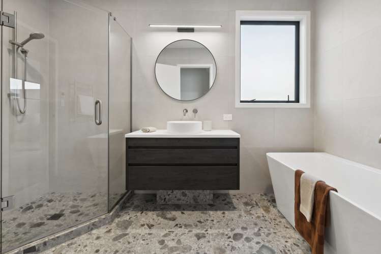 14 Kaupeka Road Orewa_11