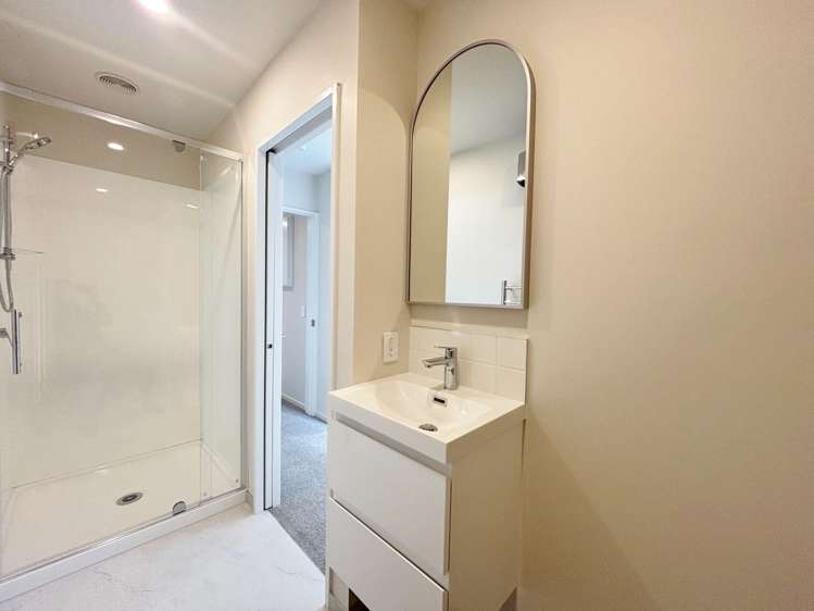 4/402 Wilsons Rd N Waltham_17