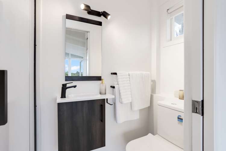 14 Arapito Road Titirangi_16