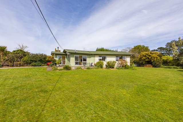 19 Lake Street Takapau_1