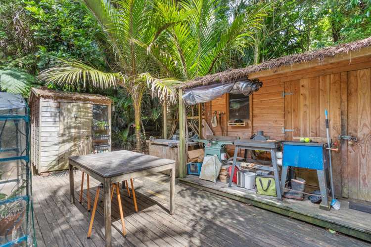 828 West Coast Road Oratia_6