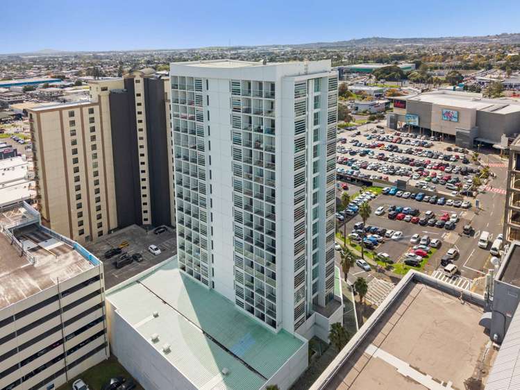 1010/17 Amersham Way Manukau_15