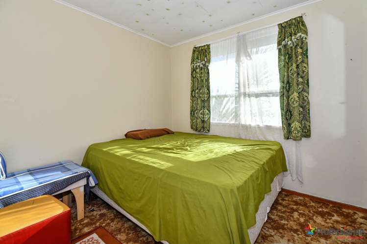 35 Ashgrove Road Mangere_6