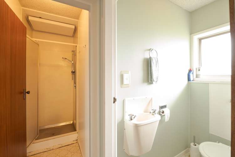 16 Irene Crescent Dinsdale_21