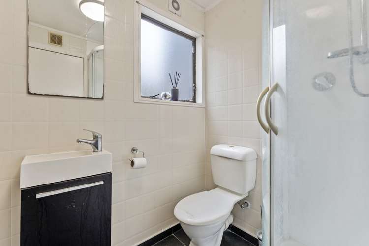 36 Kingsclere Place Goodwood Heights_26