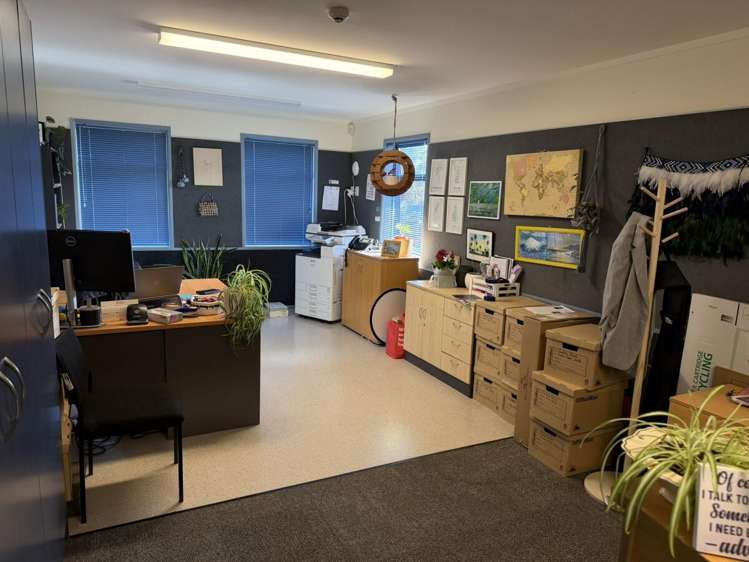 8 Queen Street Waitara_5
