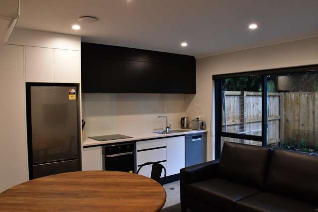 5a/410 Tristram Street 3295_2