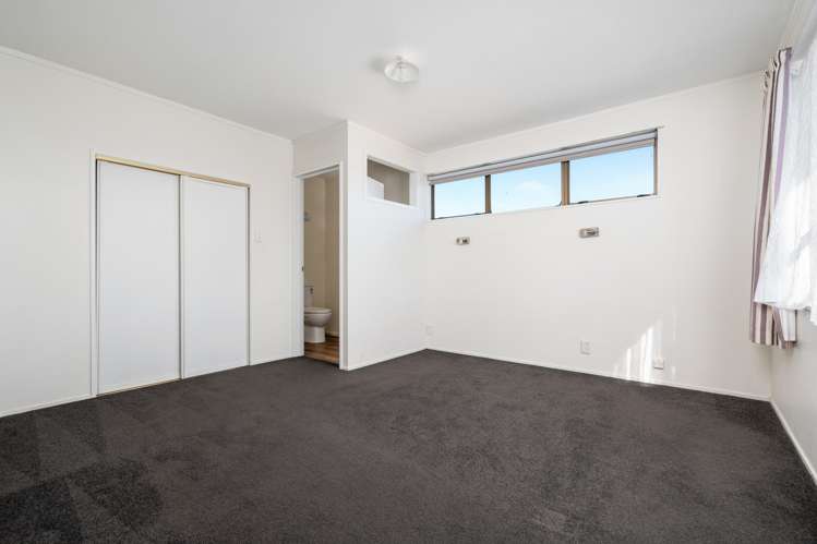 33 Cotswold Avenue Bishopdale_5
