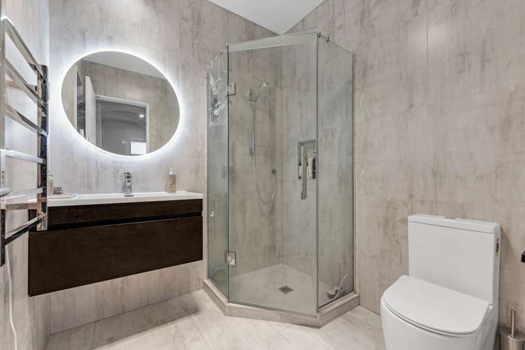 8 Holcroft Street Papakura_14