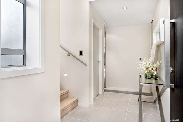 2b Dexter Avenue Mount Eden_9