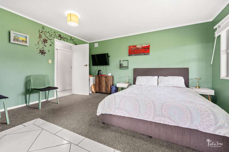 6 Bayly Street Baylys Beach_28