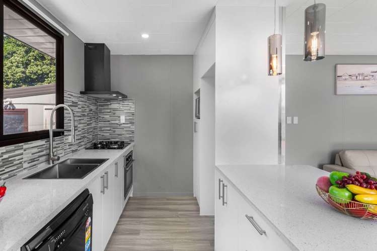 2/34 Ferndale Road Mt Wellington_9