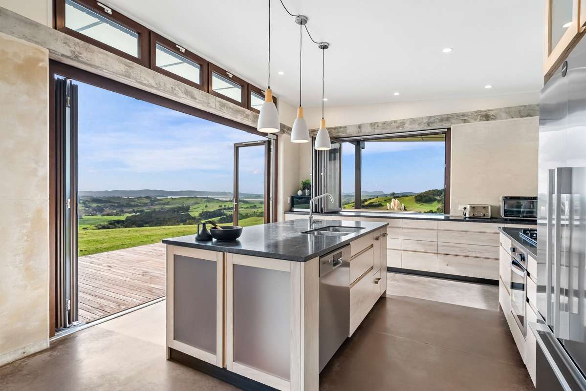 157 McAlister Road_2