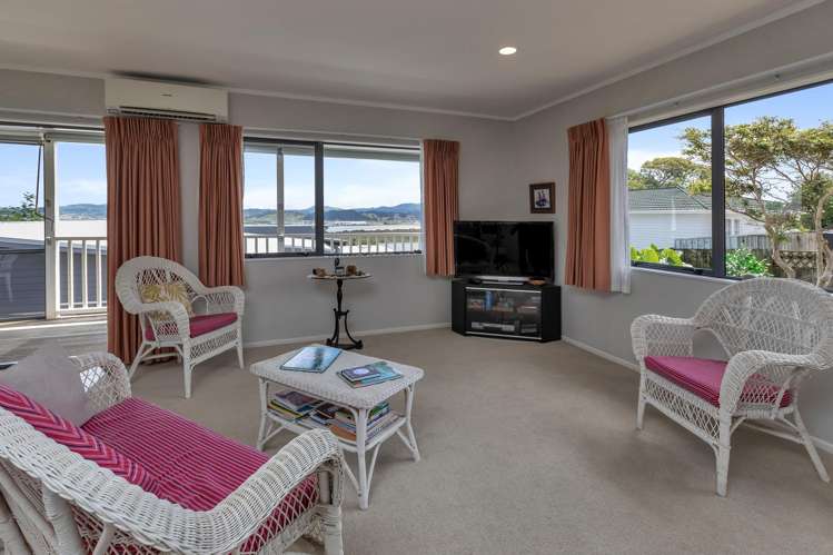 2/7 Pine Park Road Onerahi_7