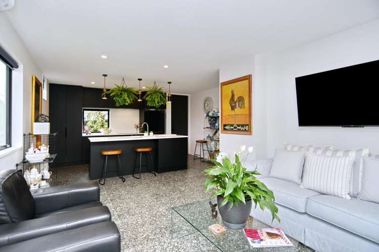 1/12 Hume Street_3