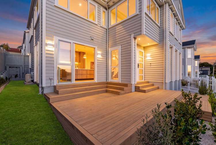14,16 & 18 William Souter Street Forrest Hill_8