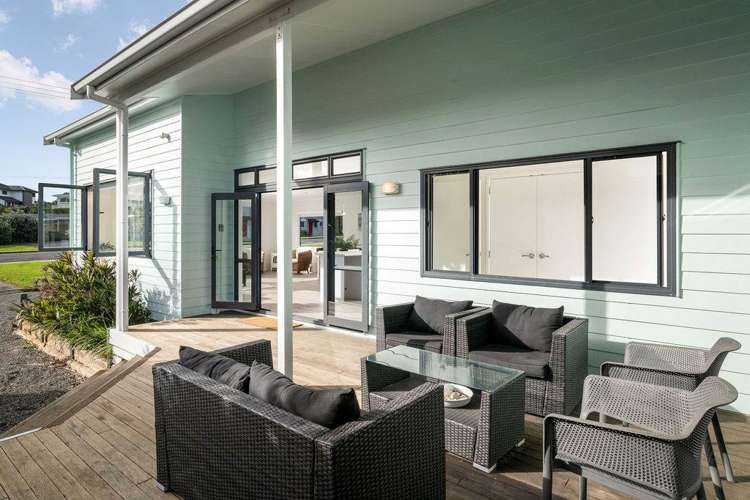 23A Edinburgh  Street Waihi Beach_12