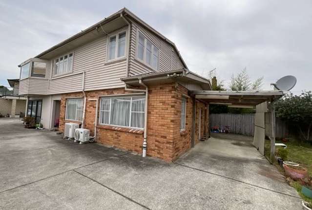 2 Bedrooms Unit In Buckland Beach