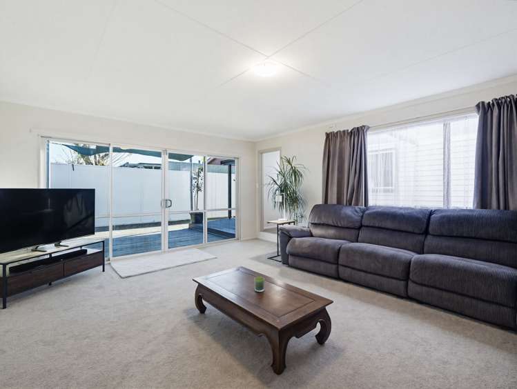 905 Ferguson Street Akina_15