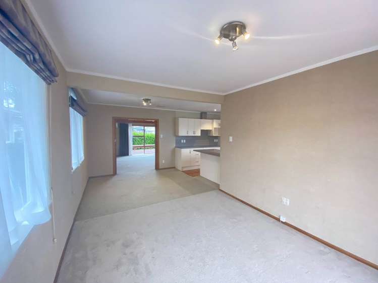 9 Meredith Street Blockhouse Bay_6