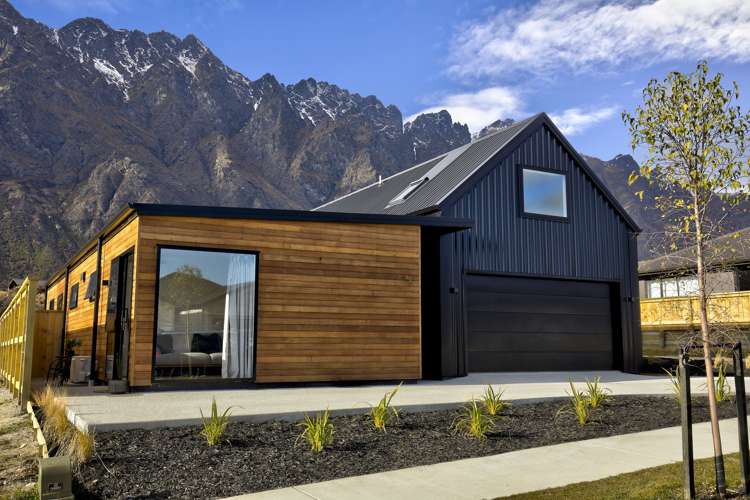 43 Spur Ridge Rise Jacks Point_16