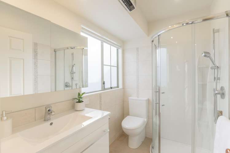 318 Manly Street Paraparaumu Beach_13