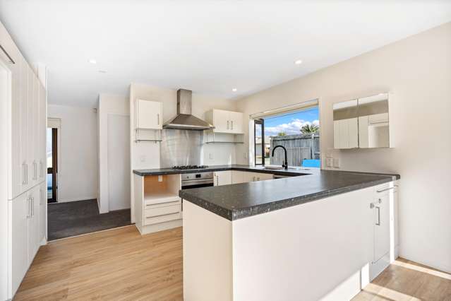 69 Mackesy Road Parahaki_3