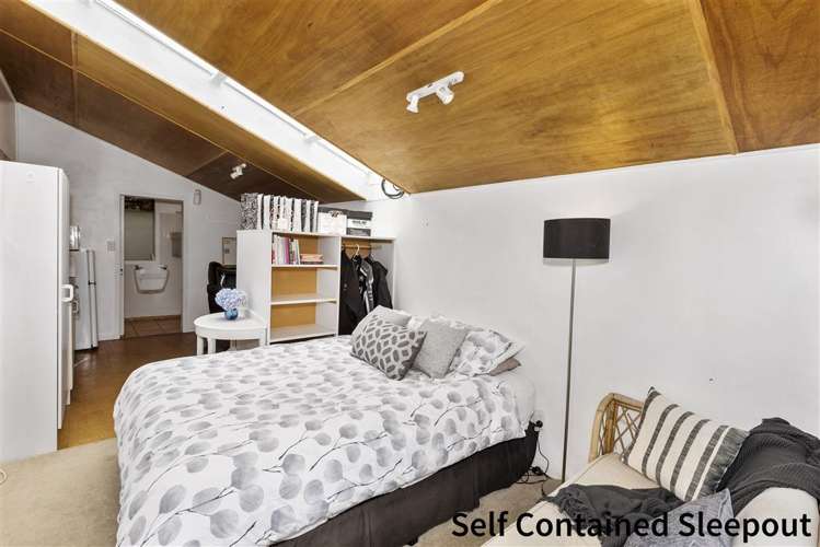 12a Tuakana Street Point England_19