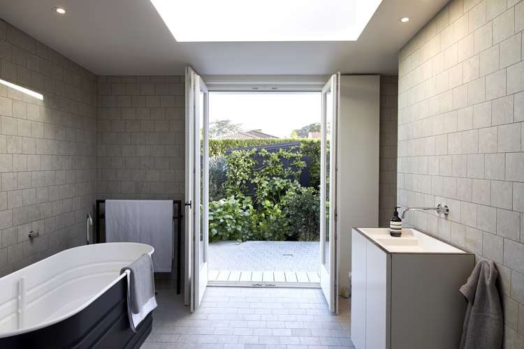 13 Oxford Terrace Devonport_10