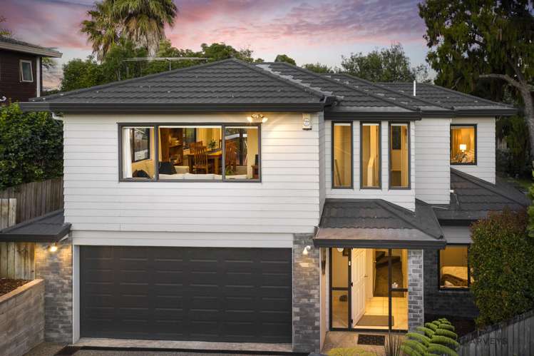 17f Tirimoana Road Te Atatu South_15