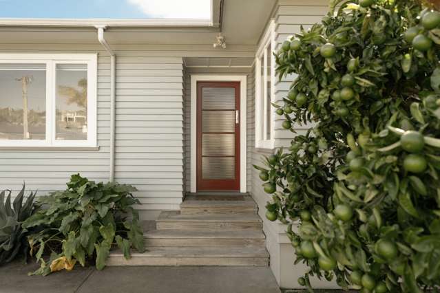 28 Rushton Avenue Otumoetai_2