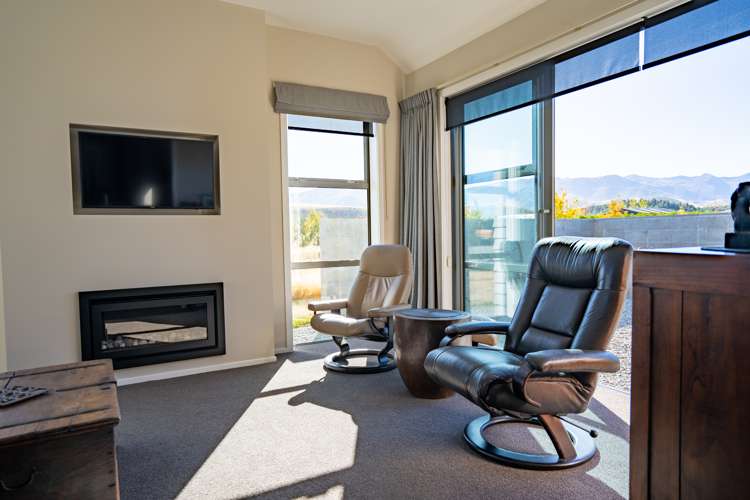 85 Boundary Terrace Twizel_10